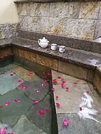 Lianyungang Donghai Shisu Onsen Villa