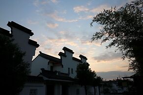 Lianyungang Donghai Shisu Onsen Villa