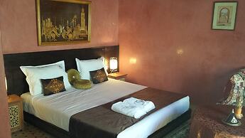 Riad La Porte Du Bouregreg