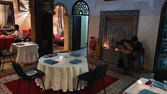 Riad La Porte Du Bouregreg