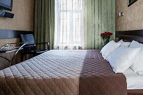 Alex Hotel on Marata 73