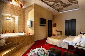 Alex Hotel on Marata 73