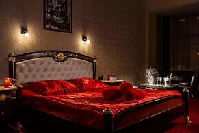 Alex Hotel on Marata 73