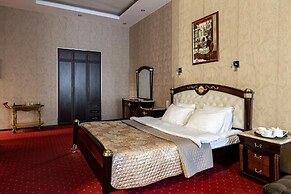 Alex Hotel on Marata 73