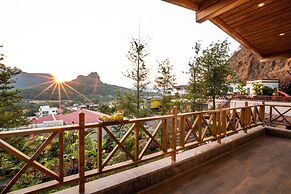 Cloud 9 Hills Resort