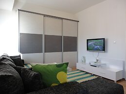 Accommodation Mell