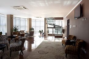 Mandarin Hotel & Fitness Center