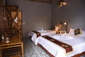 Tam Coc Lakeside Homestay