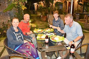 Tam Coc Lakeside Homestay