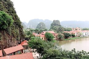Tam Coc Lakeside Homestay