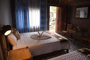 Tam Coc Lakeside Homestay