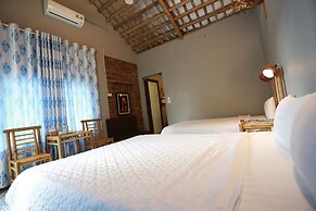 Tam Coc Lakeside Homestay