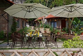 Tam Coc Lakeside Homestay