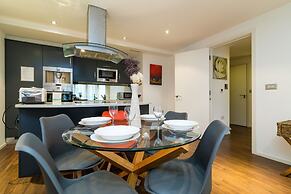 Austin David Apartments - Stylish