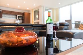 Austin David Apartments - New Island