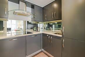 Bijou Delight by Austin David Apartments