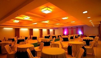 Sterling V Grand Madurai