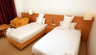 Sterling V Grand Madurai