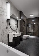 Bank Hotel