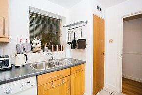 1 Bedroom Apartment near St. Paul's Cathedral