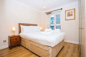 1 Bedroom Apartment near St. Paul's Cathedral