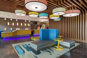 GLō Best Western Dallas South DeSoto