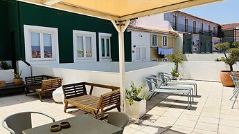 Quinta Colina by Shiadu