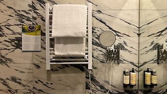 Quinta Colina by Shiadu