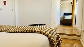 Quinta Colina by Shiadu