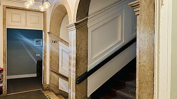 Quinta Colina by Shiadu