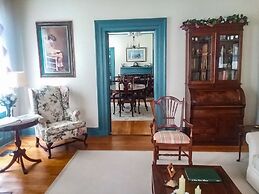 Benjamin Ellis House Bed & Breakfast