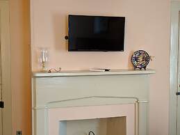 Benjamin Ellis House Bed & Breakfast