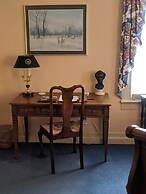 Benjamin Ellis House Bed & Breakfast