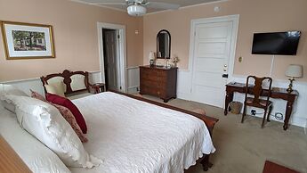 Benjamin Ellis House Bed & Breakfast