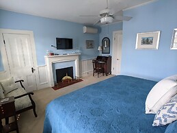 Benjamin Ellis House Bed & Breakfast