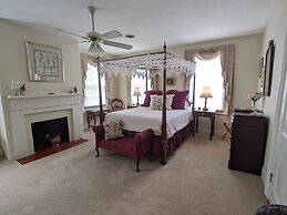 Benjamin Ellis House Bed & Breakfast