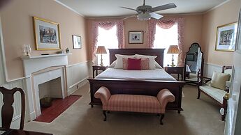 Benjamin Ellis House Bed & Breakfast