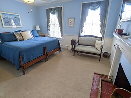 Benjamin Ellis House Bed & Breakfast