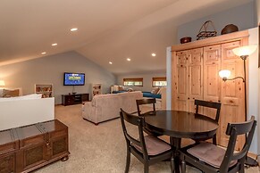 Evergreen Mountain Lodge