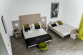 Ecumano Space