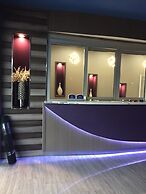 Hotel Blue - Woodlands