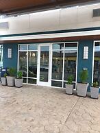 Hotel Blue - Woodlands