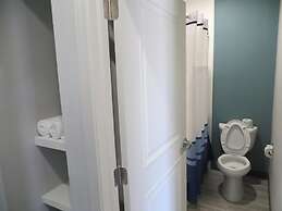 Hotel Blue - Woodlands