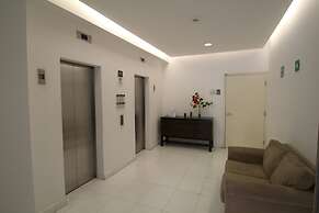 Alameda Downtown Apartment 404