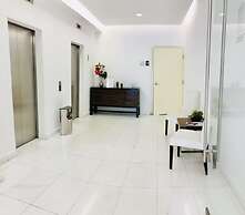 Alameda Downtown Apartment 404