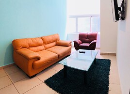 Alameda Downtown Apartment 404