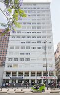 Alameda Downtown Apartment 404