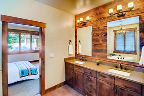 Arrowhead Lodge in Suncadia Home