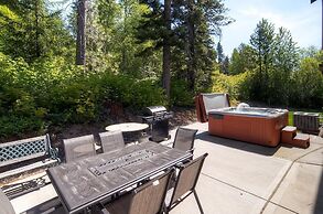 Cascade Mountain Villa