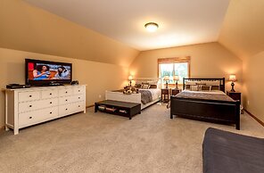 Cascade Mountain Villa